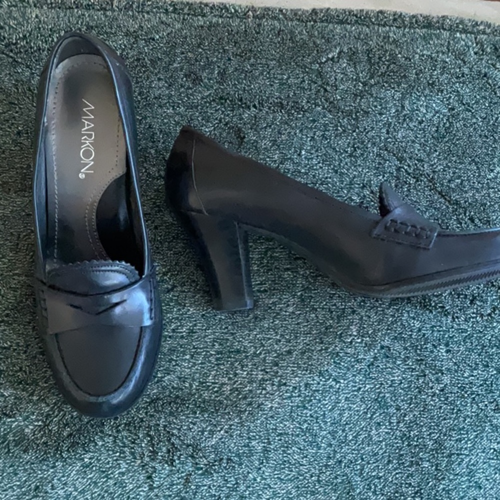 🎈black Markon heels🎈
